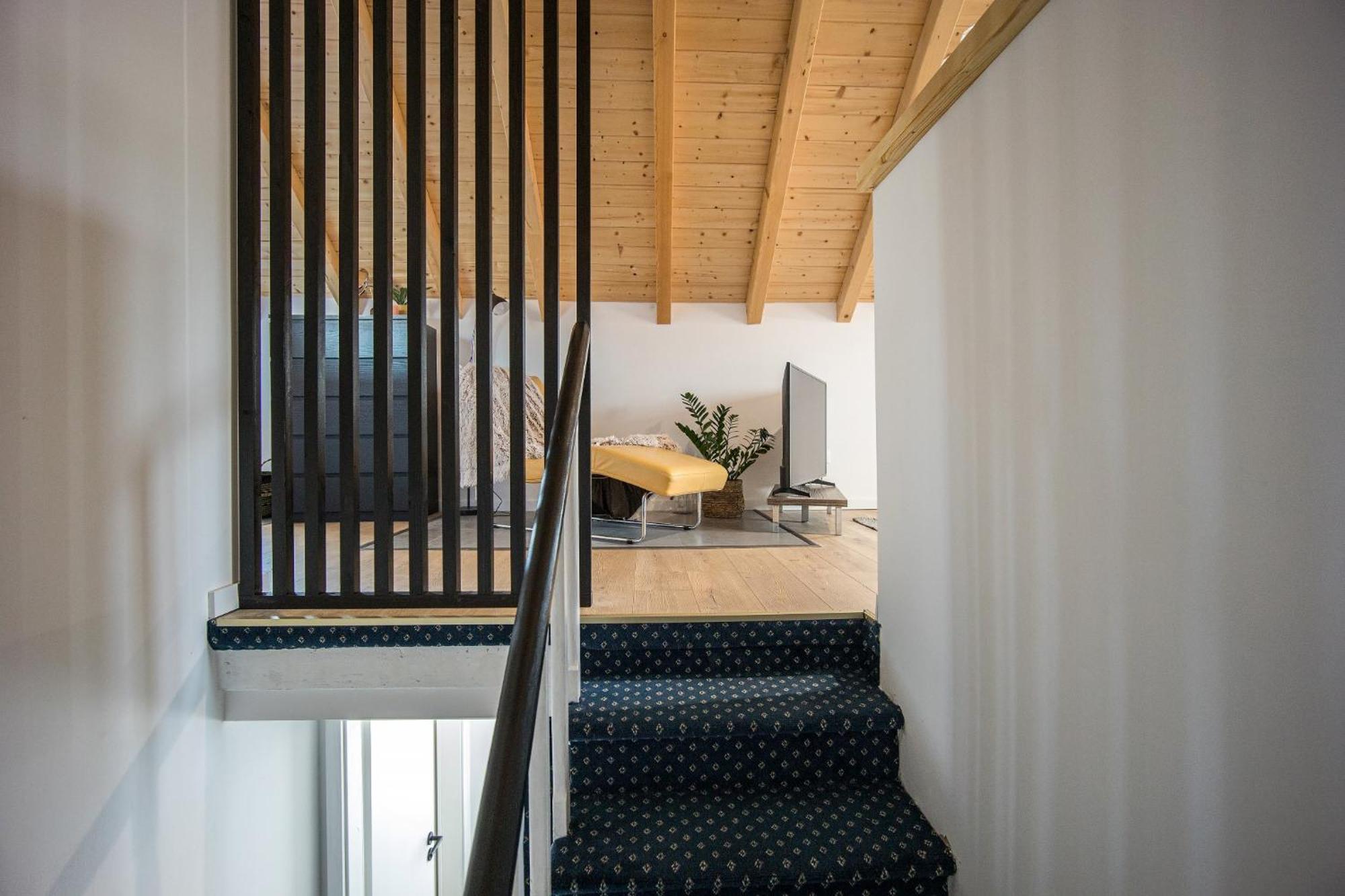Studio Apartments Yucca, 2-Min To The Beach And 5 To Трогир Экстерьер фото